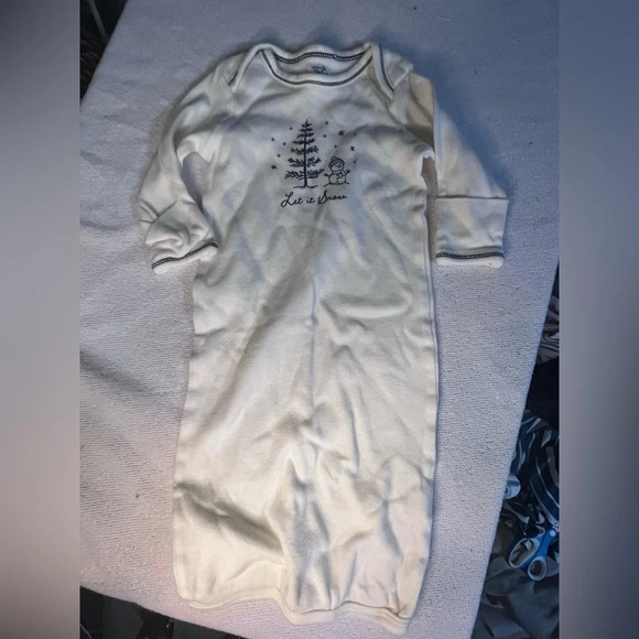 Set of 2 Touched By Nature Gowns - Picture 5 of 5